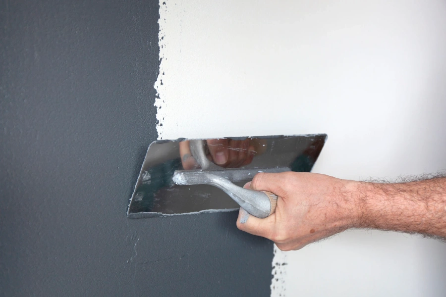 How to Identify Moisture Issues in Stucco Walls in Chicago, IL How to Identify Moisture Issues in Stucco Walls in Chicago, IL